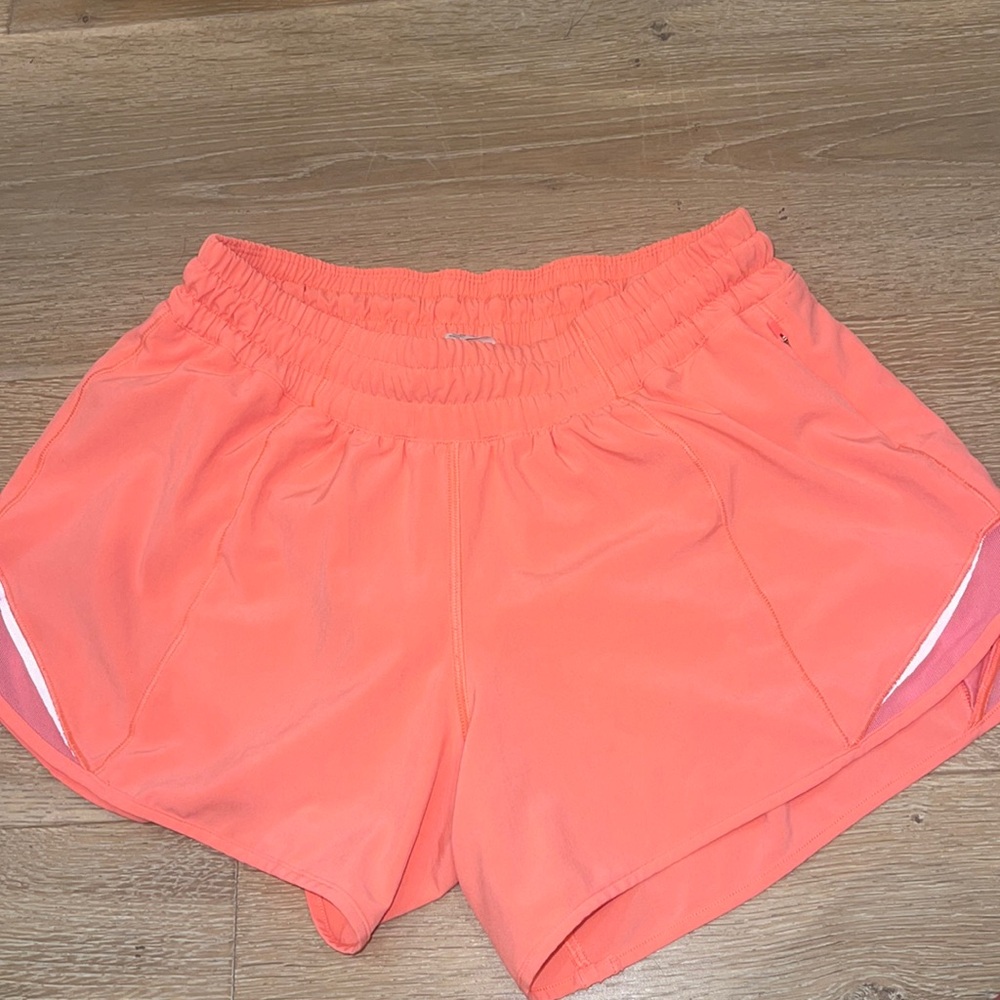 Lululemon gotta hot shorts